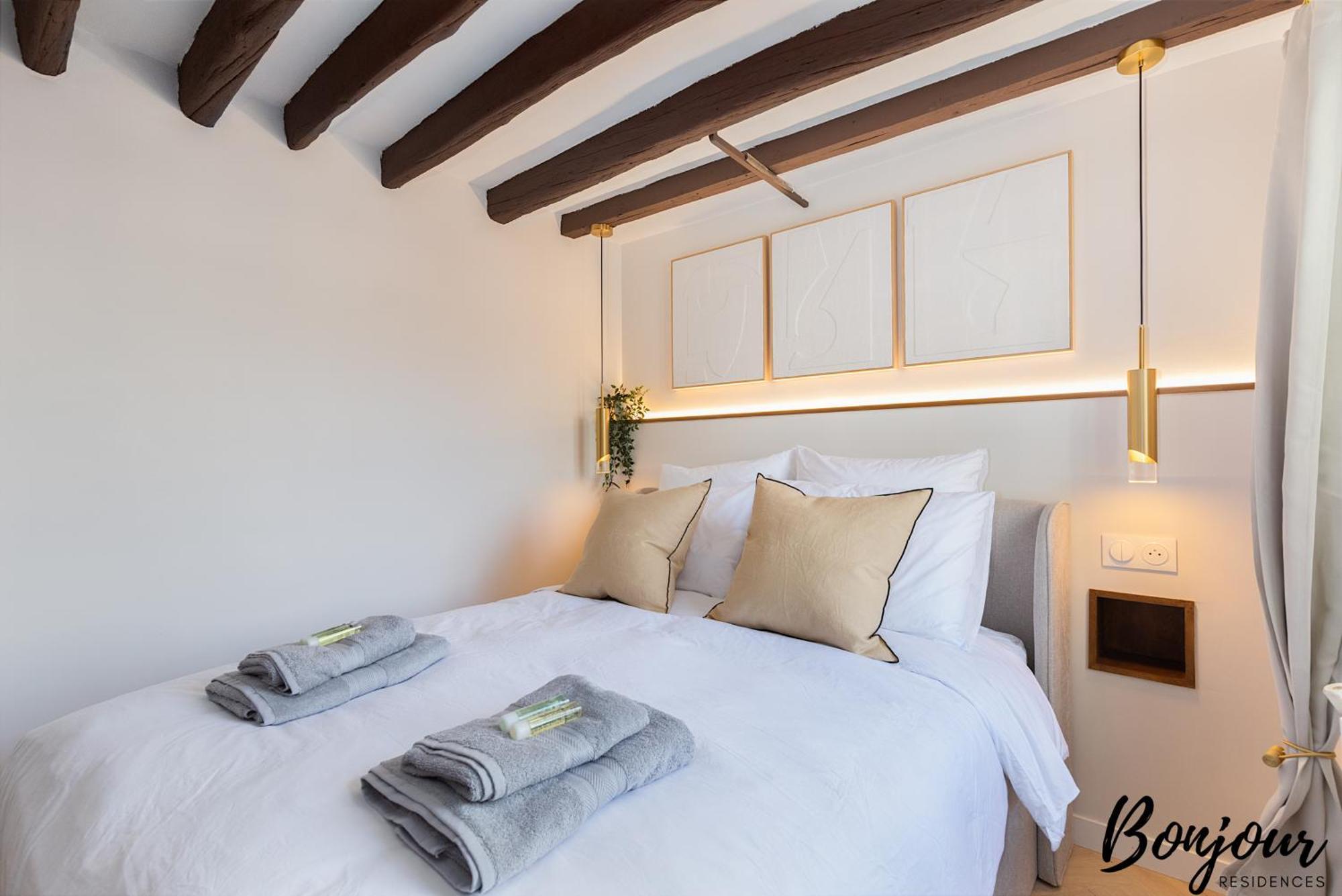 Super - Marais Luxury One-bedroom - Free Parking Appartamento Parigi