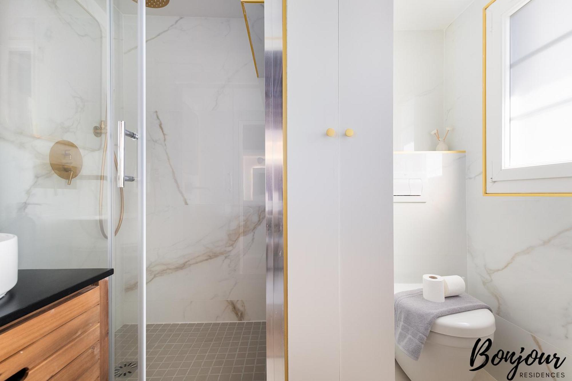 Super - Marais Luxury One-bedroom - Free Parking *