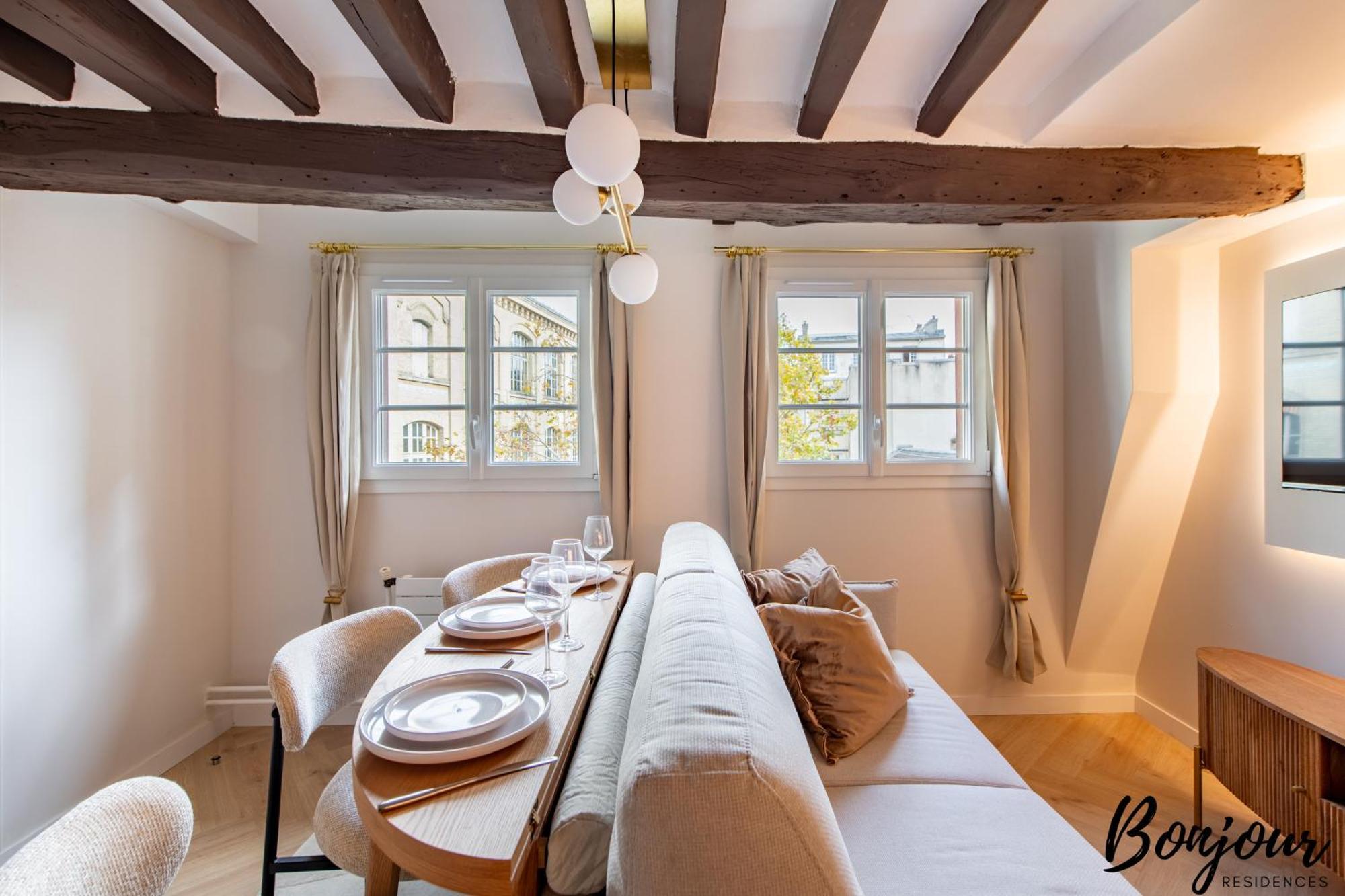 Super - Marais Luxury One-bedroom - Free Parking Appartamento *