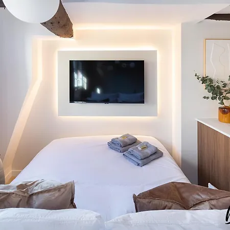 Apartment Super Designer One-bedroom - Marais - Free Parking