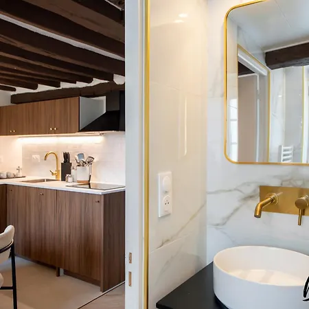 Super Designer One-bedroom - Marais - Free Parking Paris