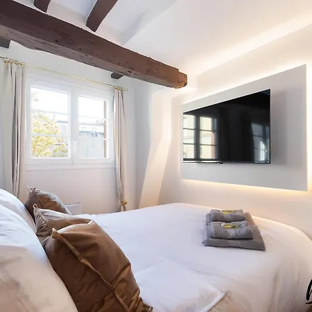 Apartment Super Designer One-bedroom - Marais - Free Parking *